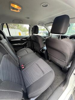 2021 Isuzu MU-X LS-M