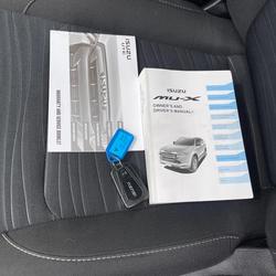 2021 Isuzu MU-X LS-M