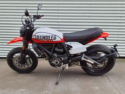 2022 Ducati Scrambler Urban Motard Scrambler