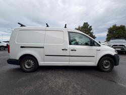 2020 Volkswagen Caddy TSI220