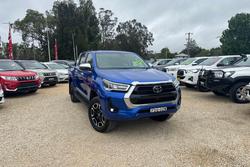 2023 Toyota Hilux SR5