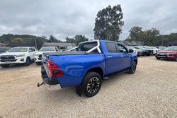 2023 Toyota Hilux SR5