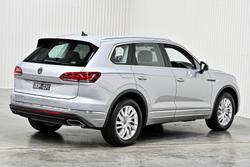 2021 Volkswagen Touareg 170TDI