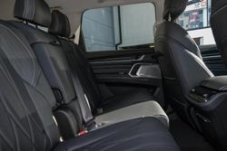 2025 LDV D90 Executive