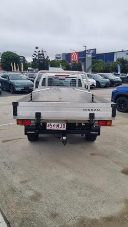 2019 Nissan Navara RX