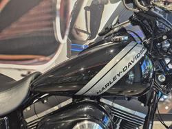 2015 Harley-Davidson Dyna Fat Bob 103 (FXDF) Dyna Black