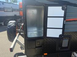 2022 JB Caravans 19'6 Dirt Roader Xtreme