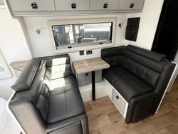 2022 JB Caravans 19'6 Dirt Roader Xtreme