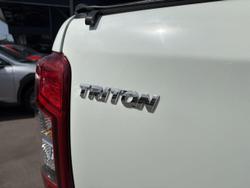 2022 Mitsubishi Triton GLS