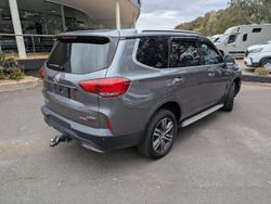 2021 LDV D90 Executive