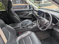 2021 LDV D90 Executive