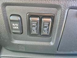 2016 Mitsubishi Pajero GLS