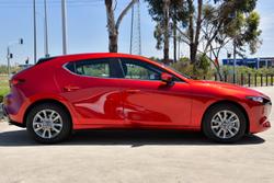 2025 Mazda 3 G20 Pure