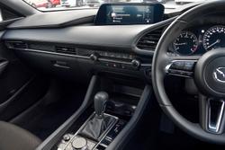 2025 Mazda 3 G20 Pure