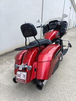 2021 INDIAN CHALLENGER LIMITED INDY RED