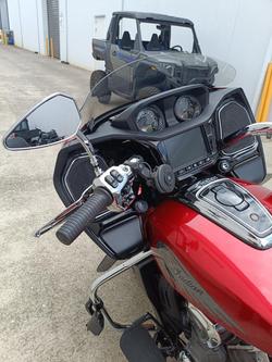 2021 INDIAN CHALLENGER LIMITED INDY RED