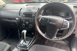 2016 Isuzu
                D-MAX SX High Ride