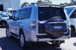 2011 Mitsubishi Pajero Exceed