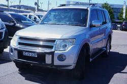 2011 Mitsubishi Pajero Exceed