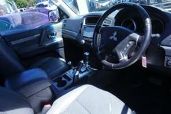 2011 Mitsubishi Pajero Exceed