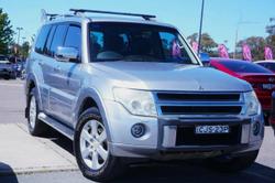 2011 Mitsubishi Pajero Exceed