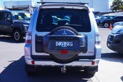 2011 Mitsubishi
Pajero Exceed