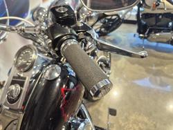 1998 Harley-Davidson Springer Softail 80 (FXSTS) Softail Black