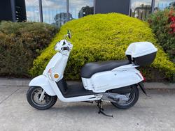 2025 Kymco LIKE 125 White