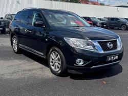 2016 Nissan Pathfinder ST-L