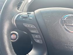 2016 Nissan Pathfinder ST-L