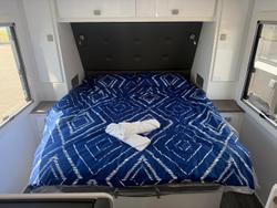 2025 JB Caravans 19'6 Dirt Roader Rd Cafe