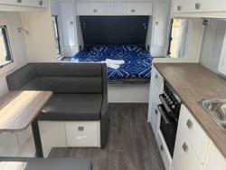 2025 JB Caravans 19'6 Dirt Roader Rd Cafe