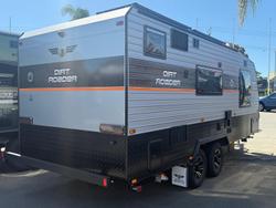 2025 JB Caravans 19'6 Dirt Roader Rd Cafe