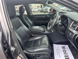 2014 TOYOTA
                KLUGER GRANDE (4x2)