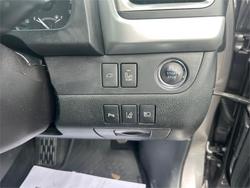 2014 TOYOTA
                KLUGER GRANDE (4x2)