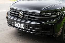 2024 Volkswagen Touareg R