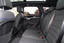 2024 Volkswagen Touareg R