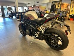 2025 Triumph SPEED TRIPLE 1200 RS RED