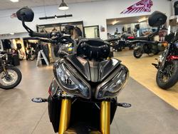 2025 Triumph SPEED TRIPLE 1200 RS RED