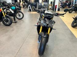 2025 Triumph SPEED TRIPLE 1200 RS RED