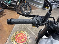 2025 Royal Enfield HIMALAYAN 450 YELLOW