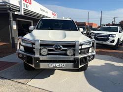 2022 Toyota Landcruiser VX