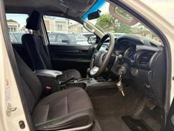 2017 Toyota Hilux SR Hi-Rider