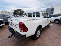 2017 Toyota Hilux SR Hi-Rider