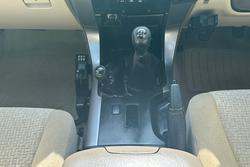 2004 Toyota
                Landcruiser Prado GXL