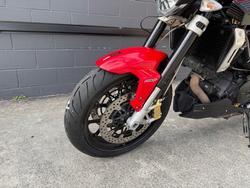 2015 APRILIA SHIVER SPORT RED