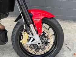 2015 APRILIA SHIVER SPORT RED