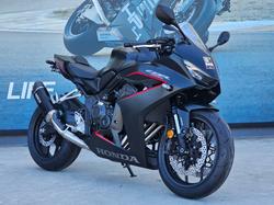 Honda CBR650R
