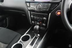 2019 Nissan Pathfinder ST