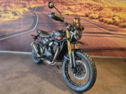 2025 Triumph Scrambler 400 XC Scrambler Grey